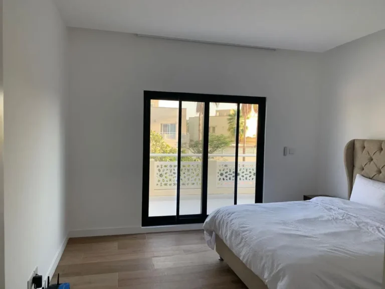 Black aluminium sliding door, bedroom
